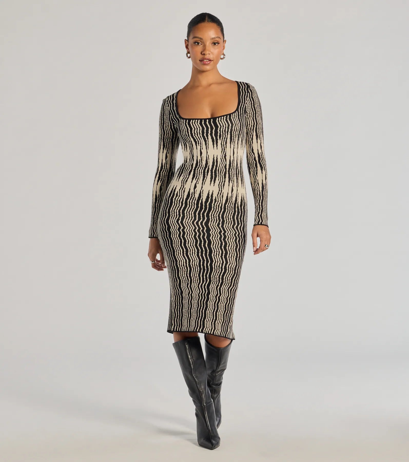 Trendy Look Abstract Striped Knit Midi Sweater Dress Women's Chic Outerwear Outfit