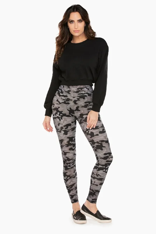 Camo Athleisure Leggings Women's Trendy Outfit