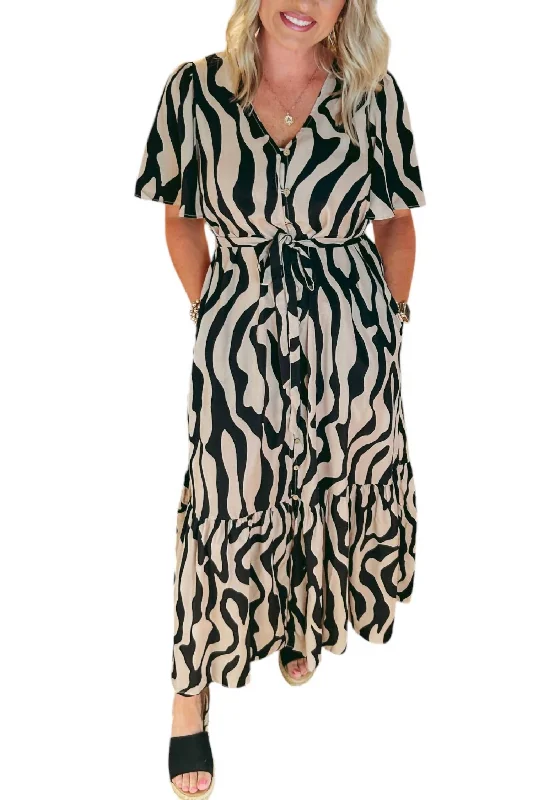 Cielo Dress In Black And Cream Stylish Women's Clothing