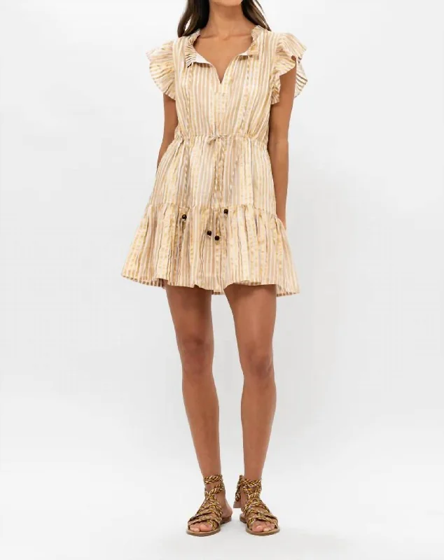 Cinched Flirty Short In Samoa Tan/gold Sophisticated Style