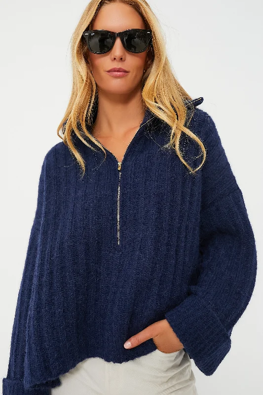 Navy Uma Poncho Outfits Ideas