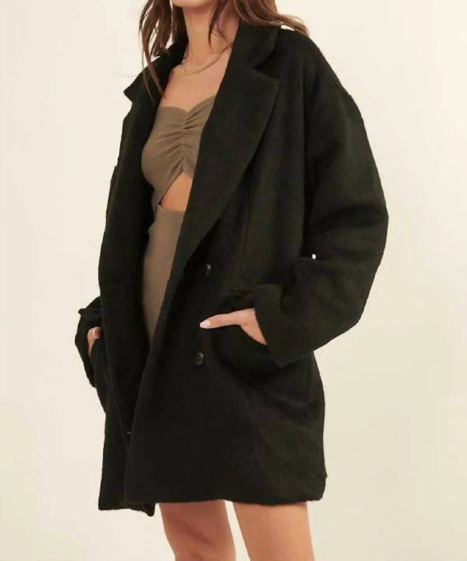 Double Breasted Overcoat In Black Women's Outerwear for All Weather Conditions