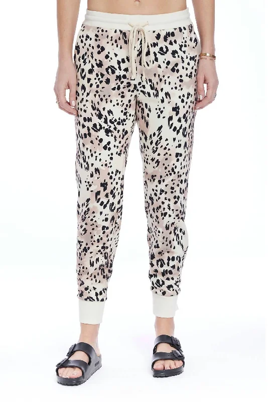 Landon Pant In Vanilla Leopard Fiesta Classic Clothes For Women