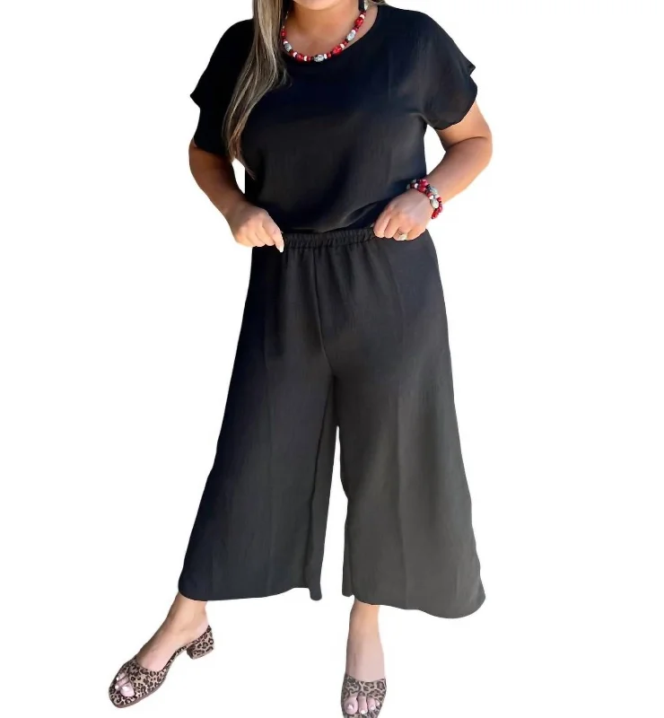 Wide Leg Pant In Black Modern Women's Attire