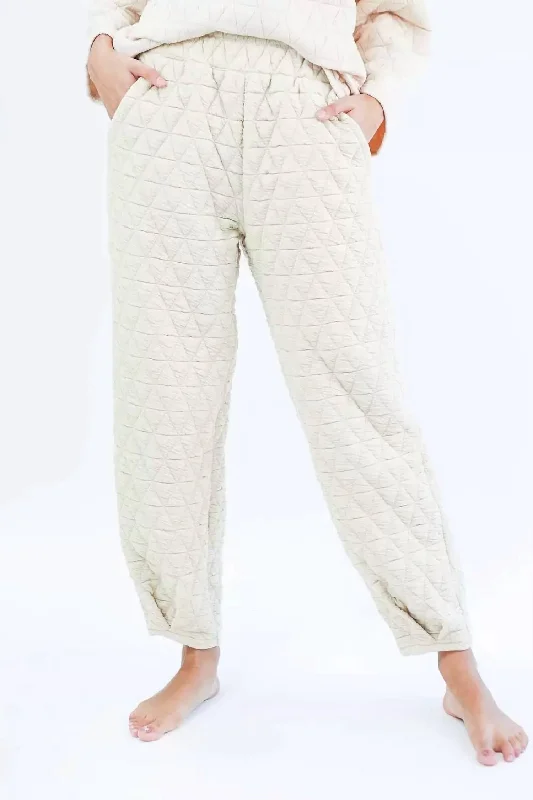 Quilted Jogger In Cream Women's Activewear Apparel