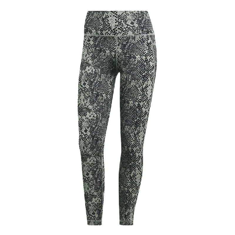 adidas - Women's Animal Print 7/8 Leggings (HR2967) Trendy Women's Apparel for All Seasons