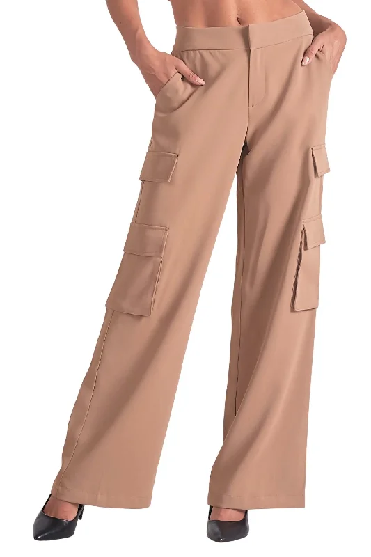 Raja Pants In Tan Sporty Streetwear