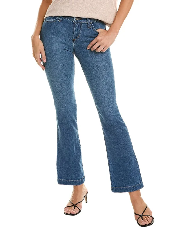 JOE'S Jeans Trotwood Petite Bootcut Jean Women's Comfortable Lounge Garments